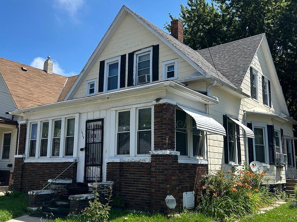 1st image of 1424 Camp St