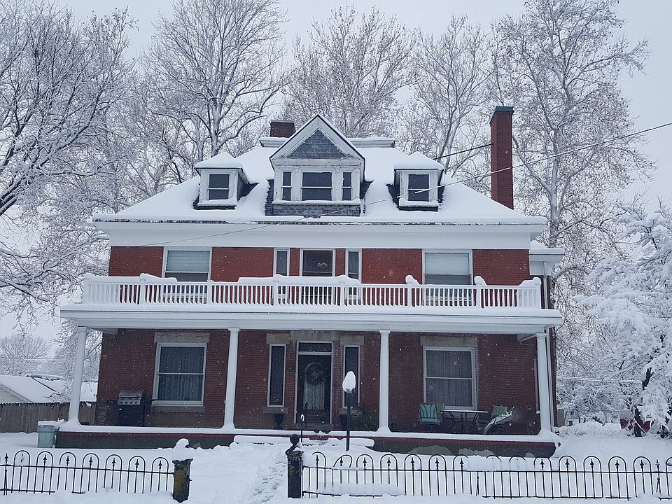 2nd image of 119 N Folger St