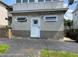 913 S Webster Ave, Scranton, PA 18505