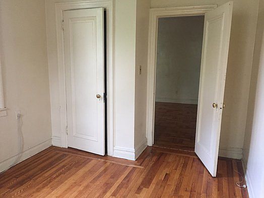 4th image of 745 Saint Nicholas Ave APT 3R