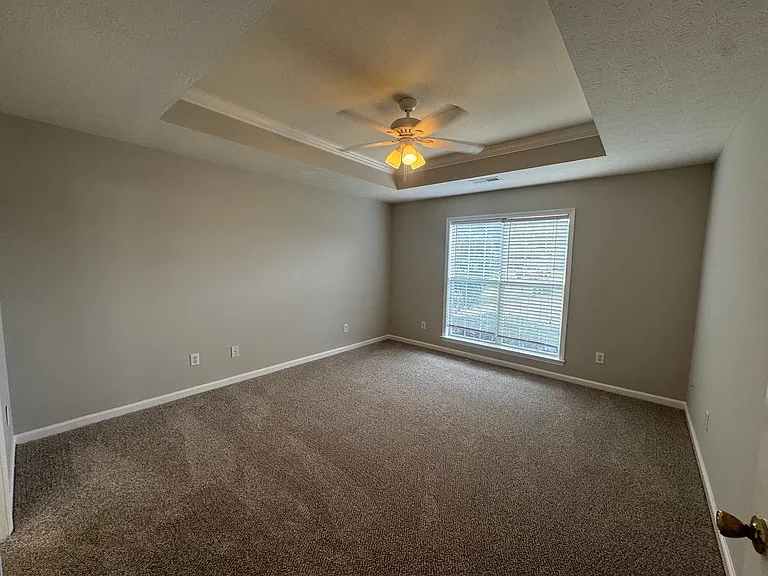 7002 Oak Side Ct — Photo 15