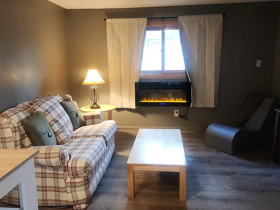5952 Anvil Ct