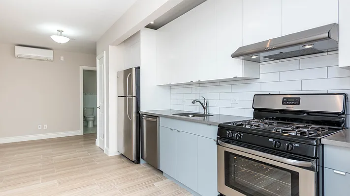 Rented by Nooklyn NYC LLC | media 38