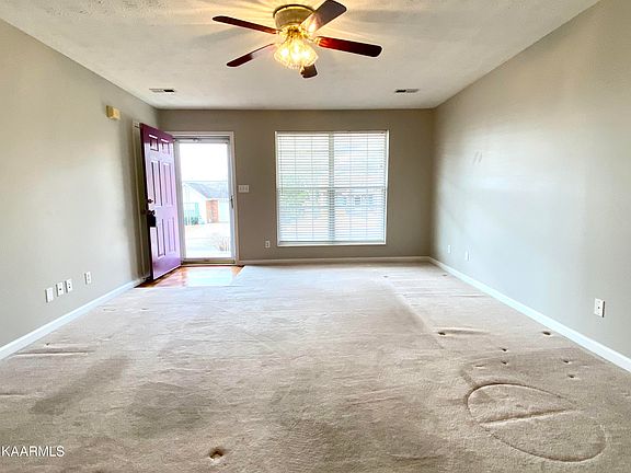 4th image of 7451 Lyle Bend Ln