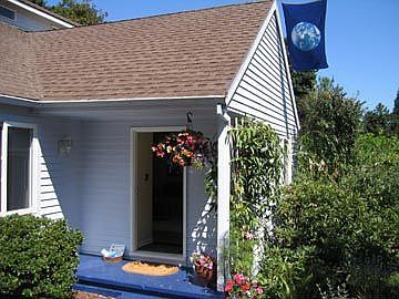 Front entryway