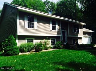 2636 White Rd, Muskegon, MI 49444