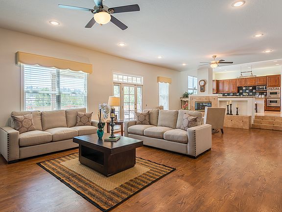 5th image of 7500 E Endemont Ct
