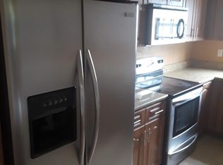 11940 W Golf Dr, Miami, FL 33167