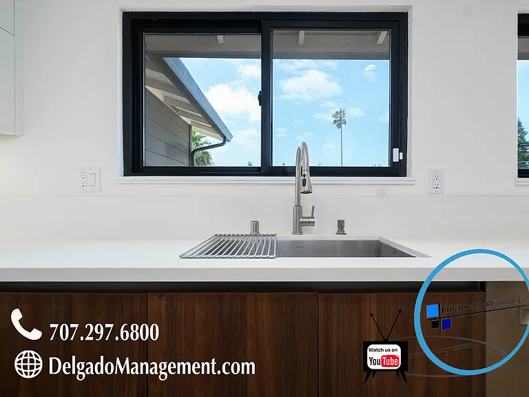 211 Crawford Way — Photo 12