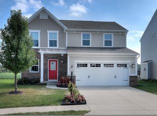 9084 Stonegate Cir, North Ridgeville, OH 44039