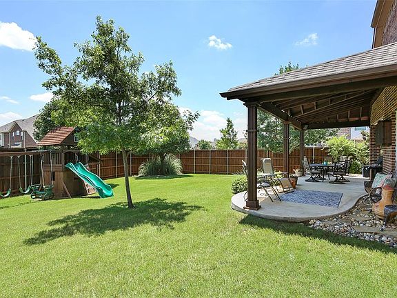 4th image of 5123 Oceana Dr