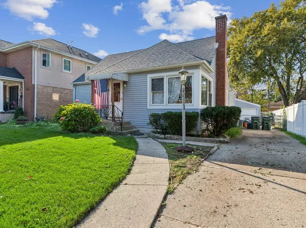8122 N Overhill Ave, Niles, IL 60714
