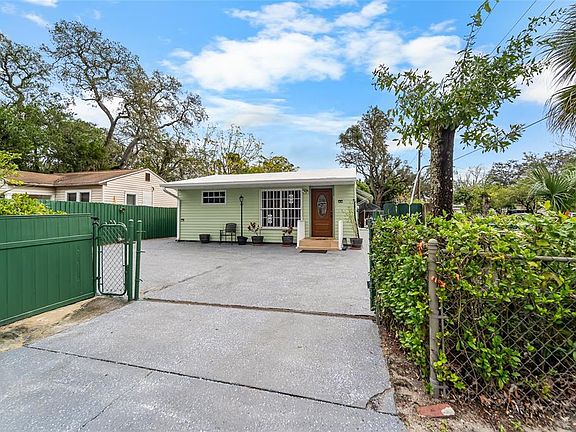 4th image of 10001 N ARDEN AVENUE