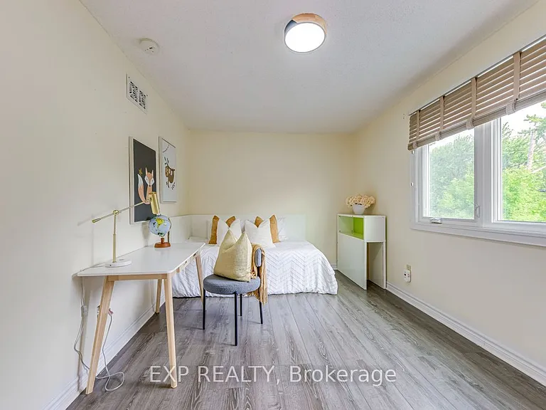 1060 Glendor Ave #MAIN — Photo 28