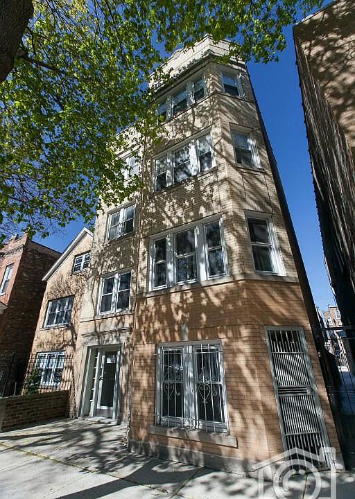 1st image of 1524 N Artesian Ave APT 3