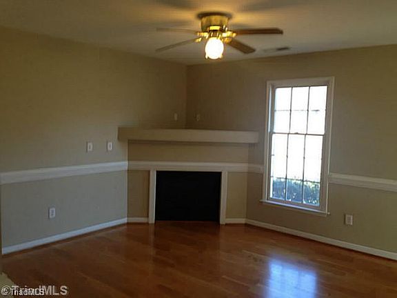 3rd image of 5300 Rolling Meadows Dr