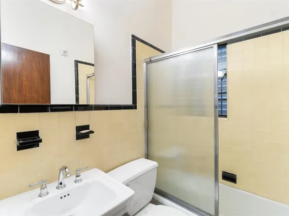 2314 Palisade Avenue image 13 of 49