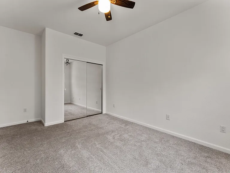 5812 Andrea Ct — Photo 14