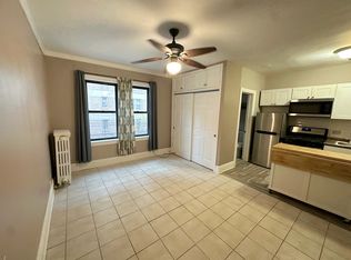 5135 S Kenwood Ave APT 204, Chicago, IL 60615