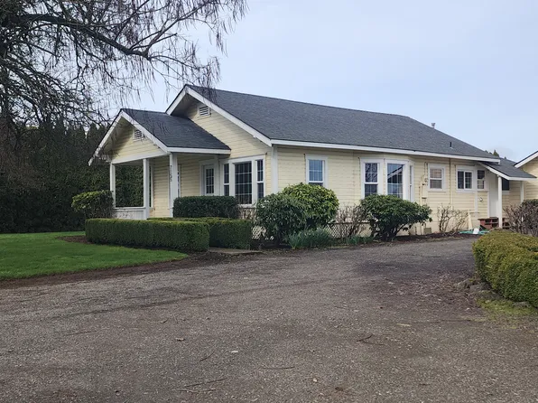 7155 State St, Salem, OR 97317