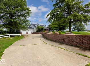 7176 E State Road 234, Ladoga, IN 47954