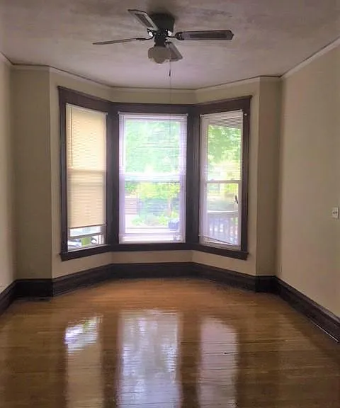 1116 W Wellington Ave #1 — Photo 8