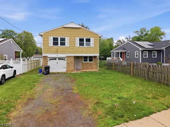 105 Berger St, Franklin Twp., NJ 08873