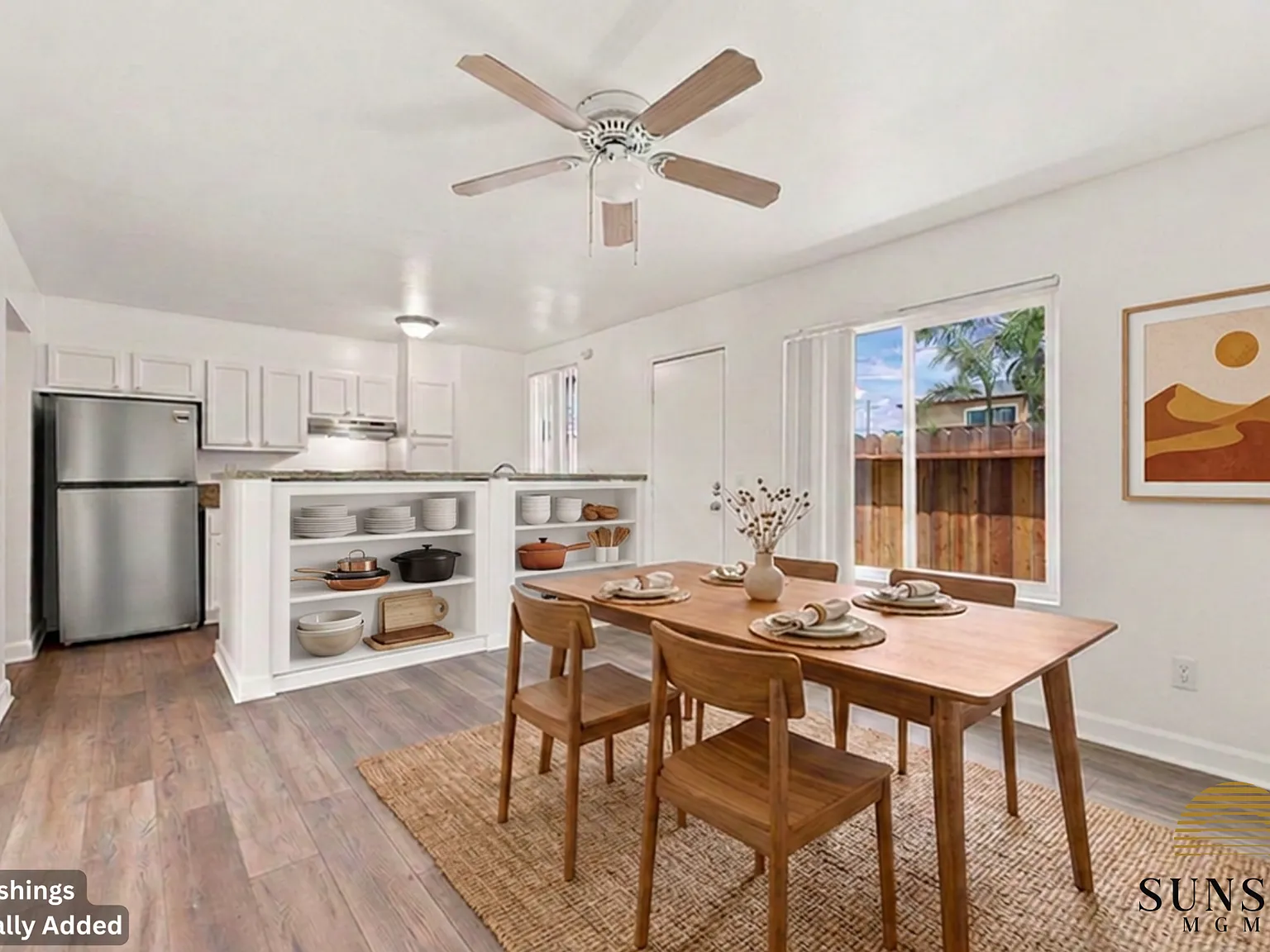 3 bed, 1.5 bath, 1300 sqft, $3,593 — Photo 2