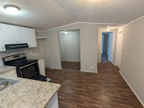 1630 Balkin Rd #143, Tallahassee, FL 32305