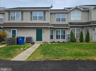 1221 Garden Ct, Quakertown, PA 18951