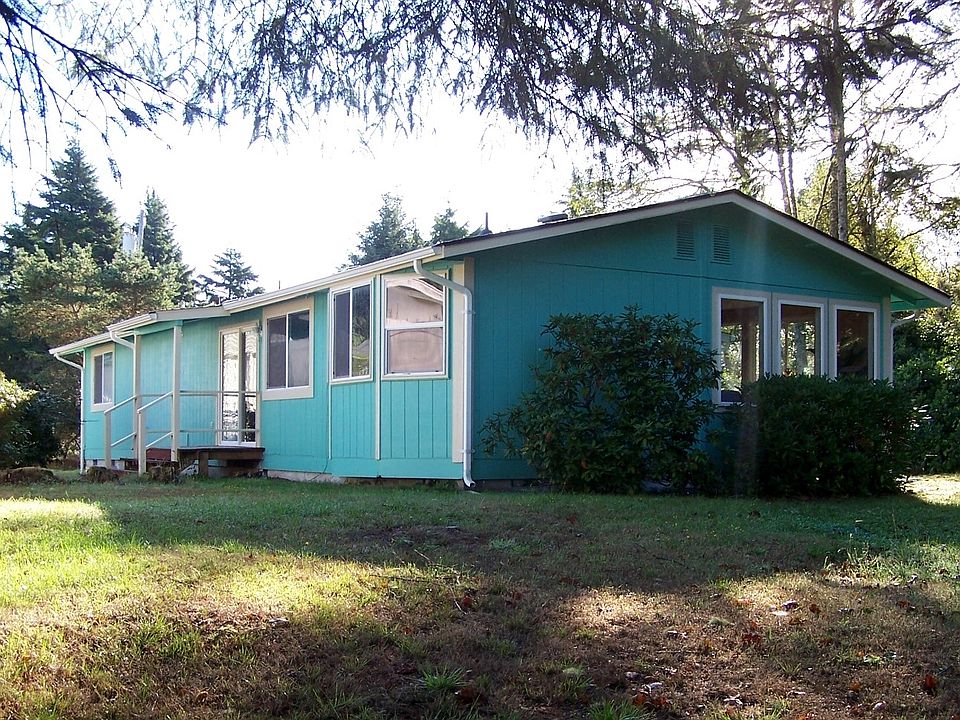 1st image of 233 Bass Ave NE