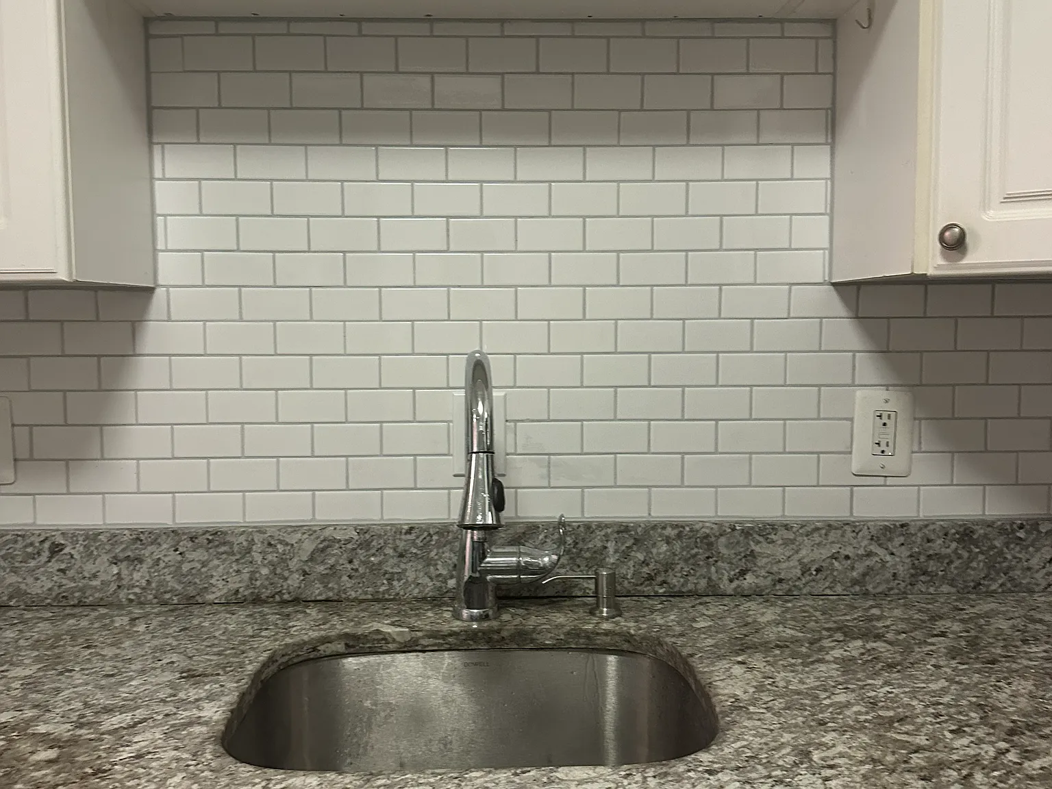 3 bed, 1022 sqft, $2,499 — Photo 4