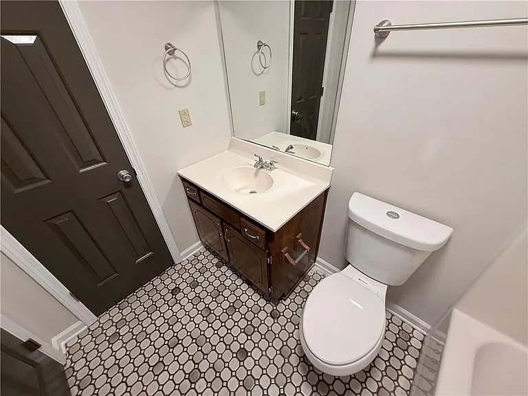 40 Salem Rdg — Photo 25