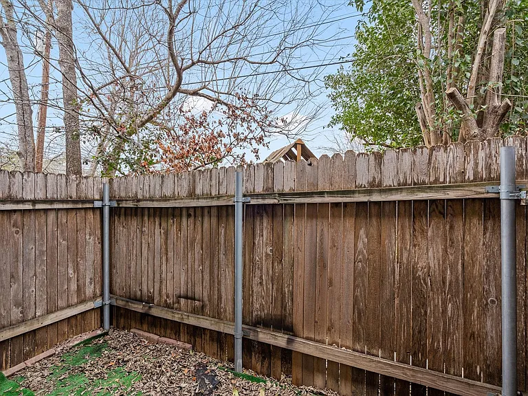 3415 Menchaca Rd #103 — Photo 25