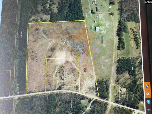 1142 Spring Creek Rd, Lugoff, SC 29078