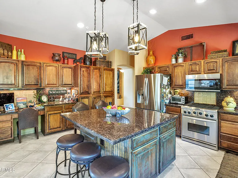 10655 E Acacia Dr — Photo 15