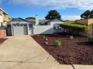 916 Lighthouse Ave, Pacific Grove, CA 93950