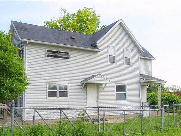 4th image of 743 Grandville Ave SW