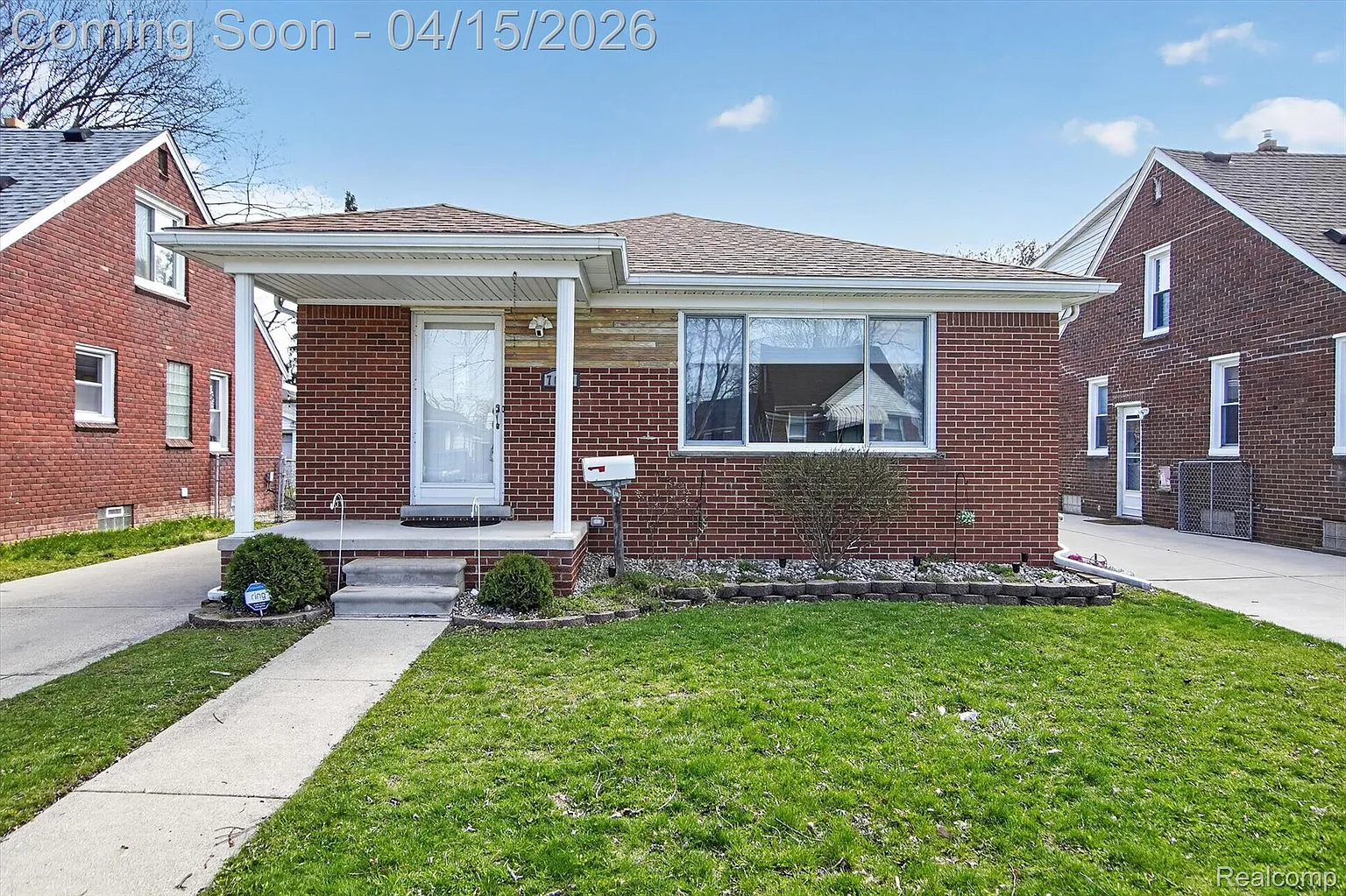 7693 Larme Ave photo 1