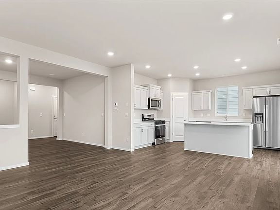 4th image of 3928 23rd Ave NE