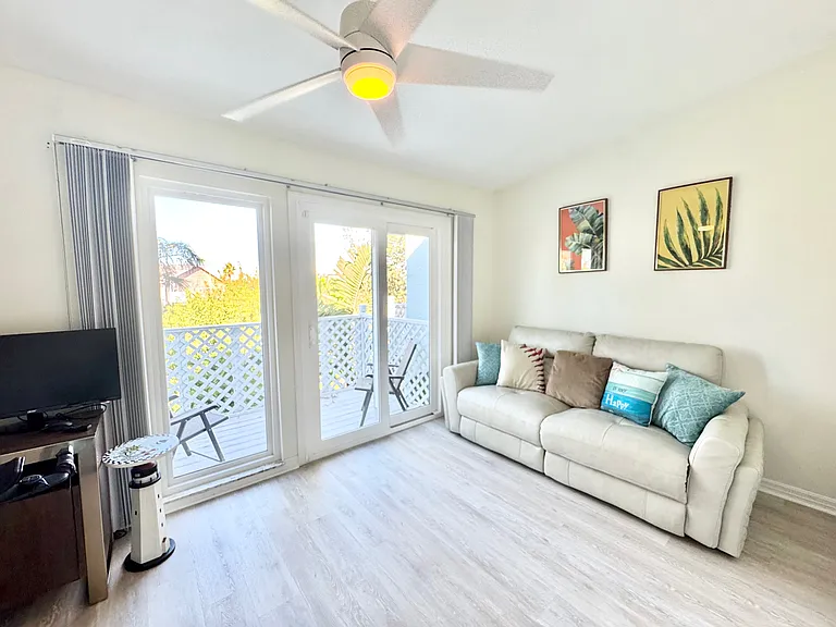 603 Garland Cir — Photo 26