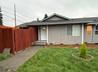 1921 Chestnut St UNIT B, Everett, WA 98201