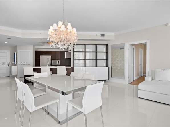 250 Sunny Isles Blvd, Sunny Isles Beach, FL
