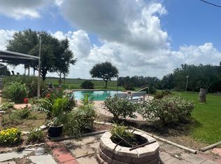 2106 Wendt Rd, Bellville, TX 77418