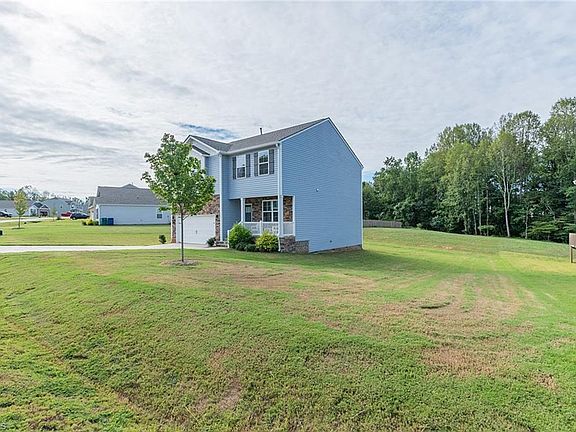 4th image of 1174 Tilburn Ter