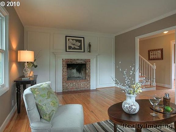 living rm.