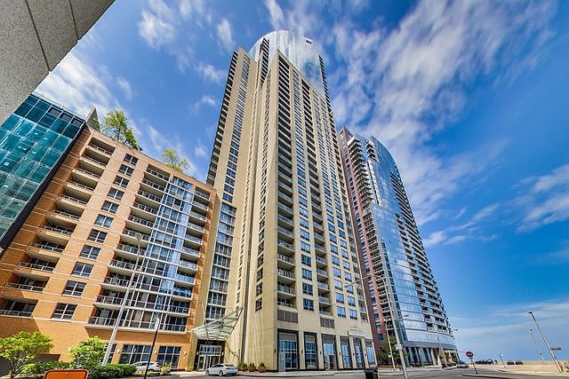 1st image of 420 E Waterside Dr Unit 901