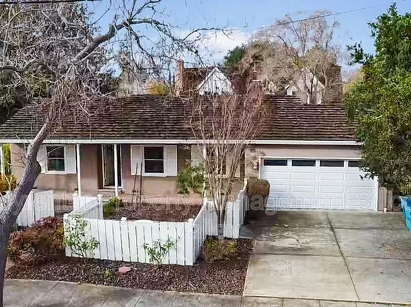 155 Washington Ave, Palo Alto, CA 94301