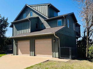 108 Hideaway Dr, Crofton, NE 68730