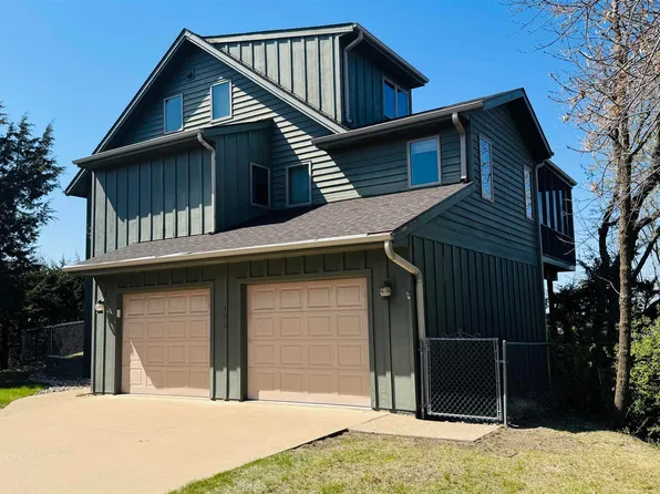 108 Hideaway Dr, Crofton, NE 68730